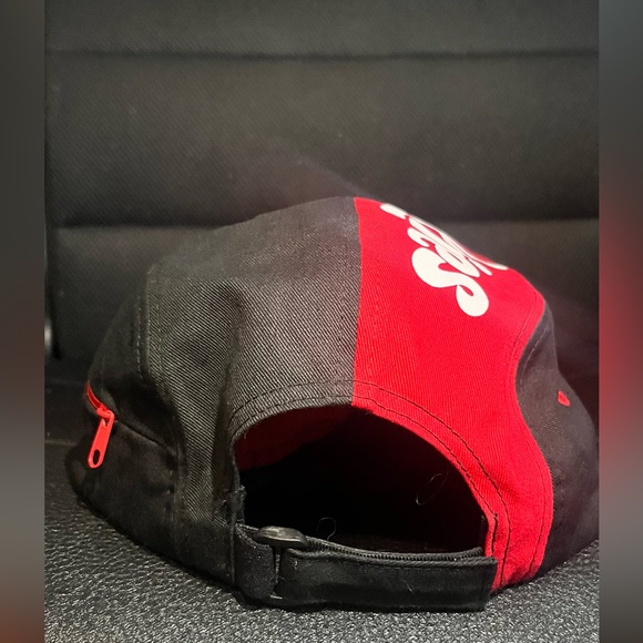 Cookies red and black 5 panel hat With pocket - Picture 3 of 6